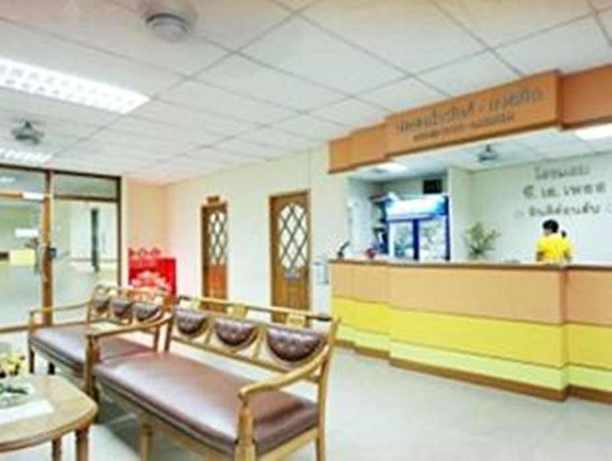 P.A. Place Hotel Nakhon Sawan Ngoại thất bức ảnh